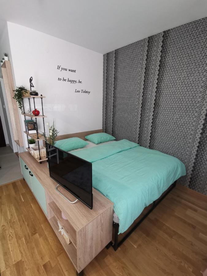 Mateja Apartment Újvidék Kültér fotó